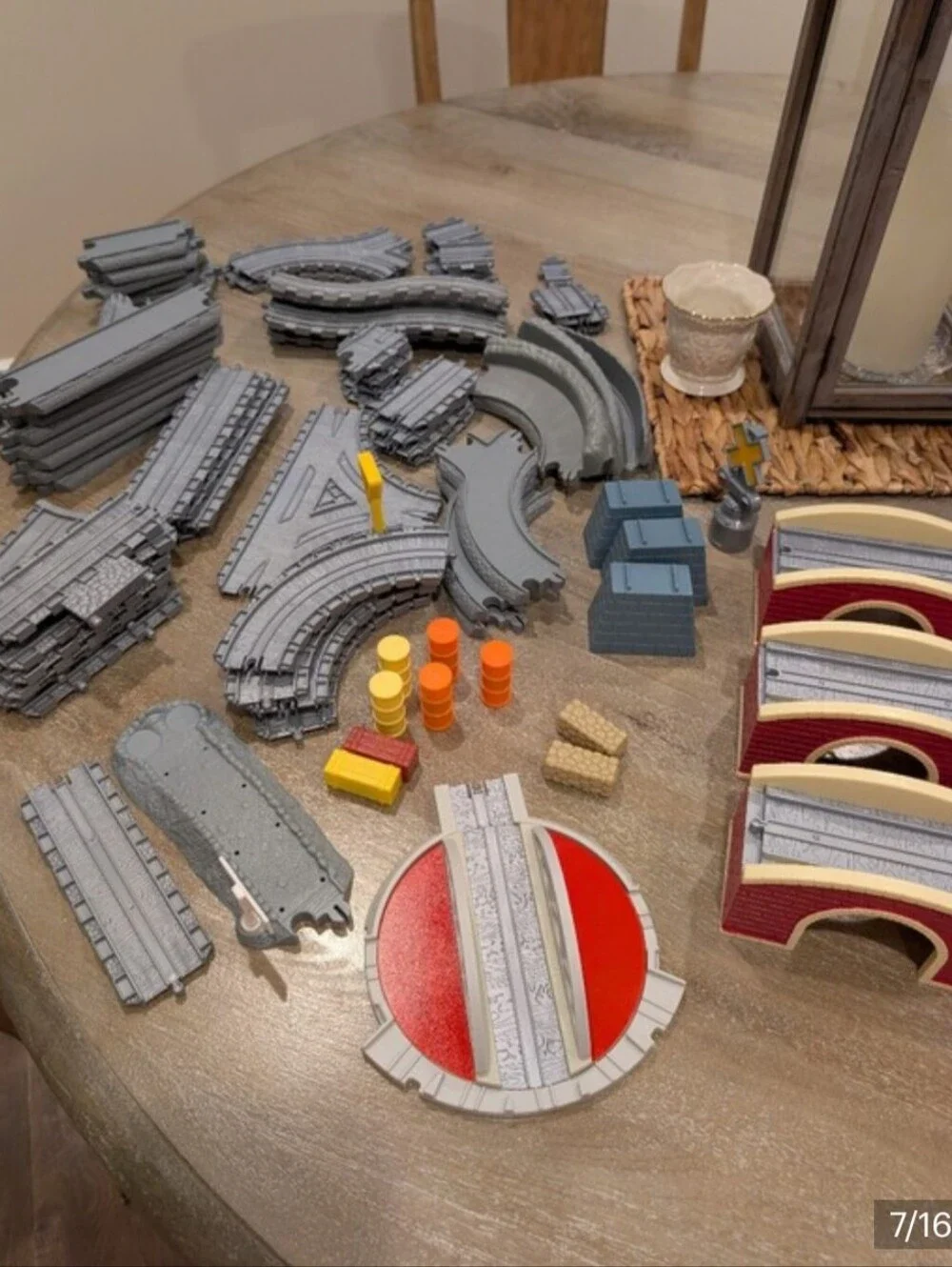Take Along Thomas Circa 2007 Pristine Condition